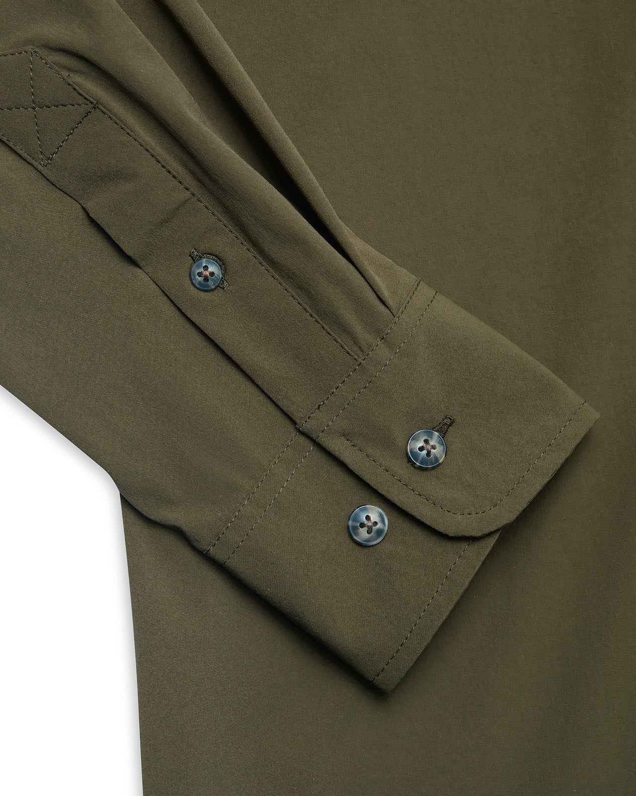 Active+ Field Shirt in Olive