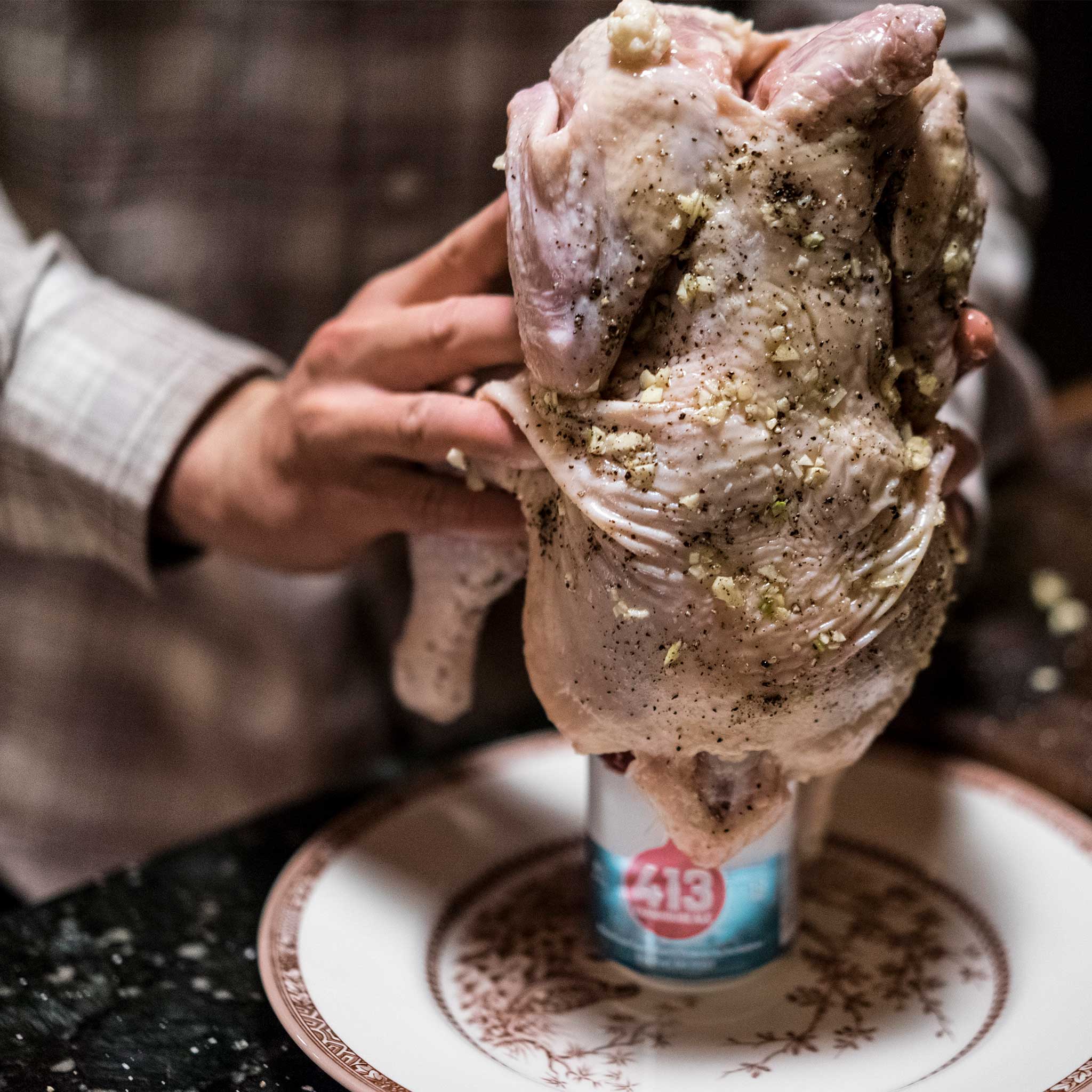 Video: How to cook beer can chicken