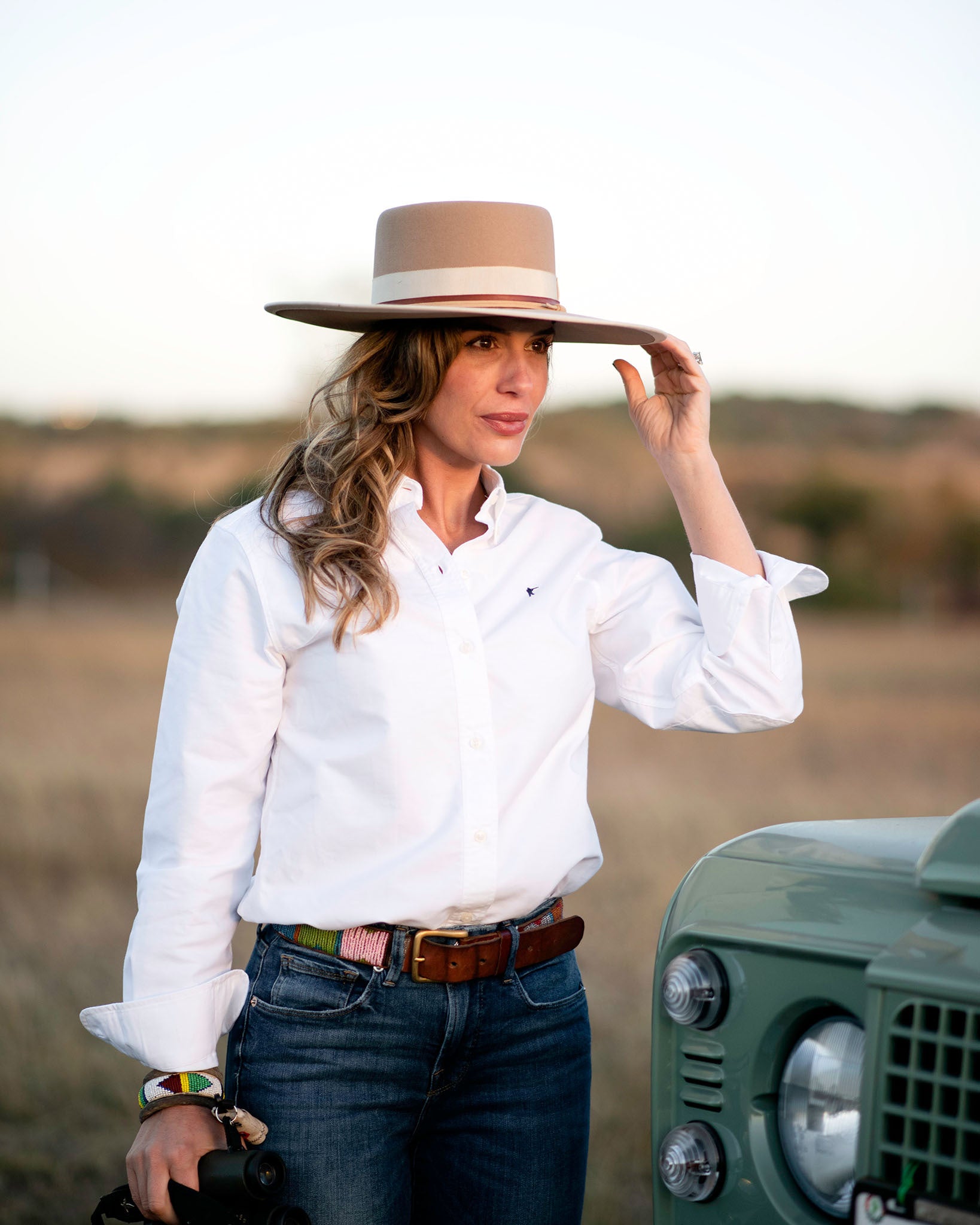 The Joan Shirt - White Oxford - Ball and Buck